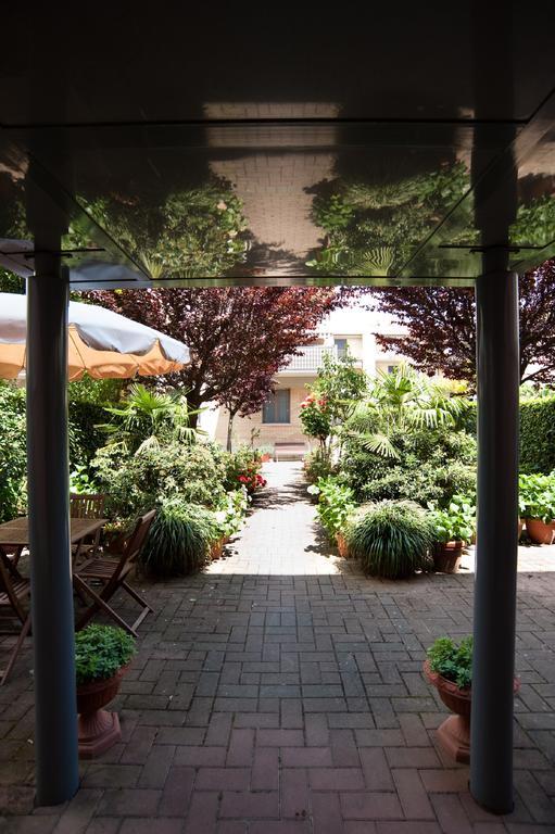 Hotel La Toscana Arezzo Esterno foto