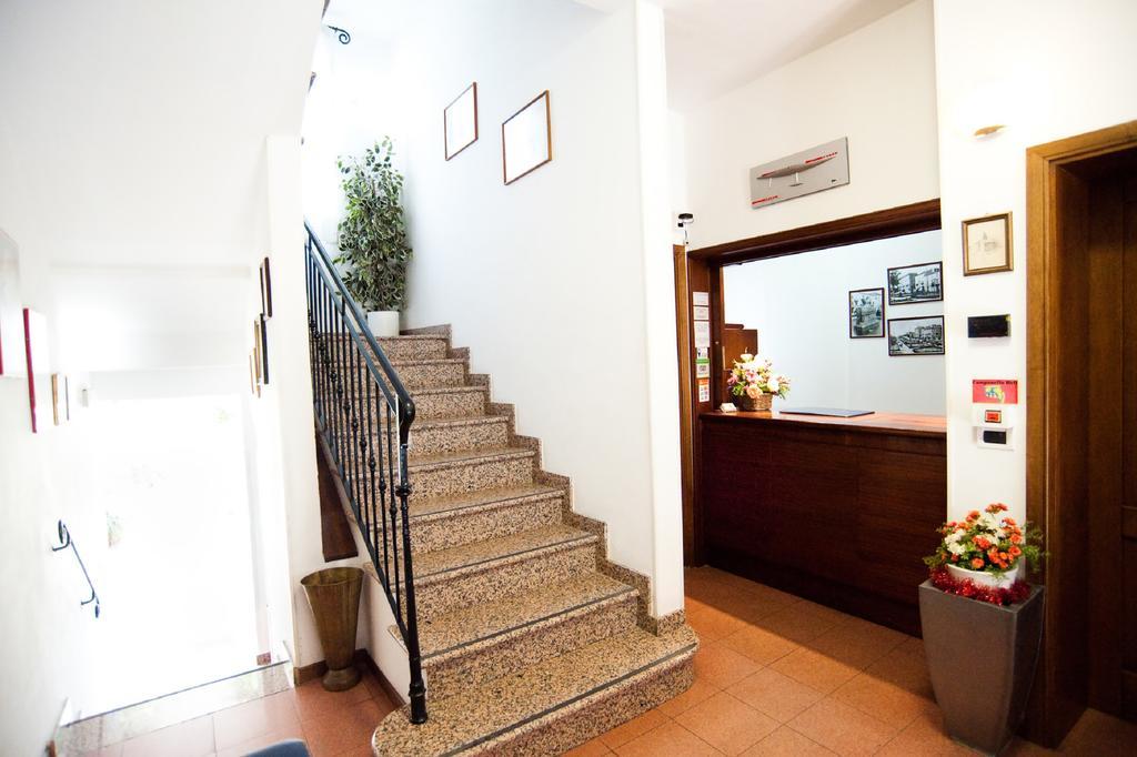 Hotel La Toscana Arezzo Esterno foto